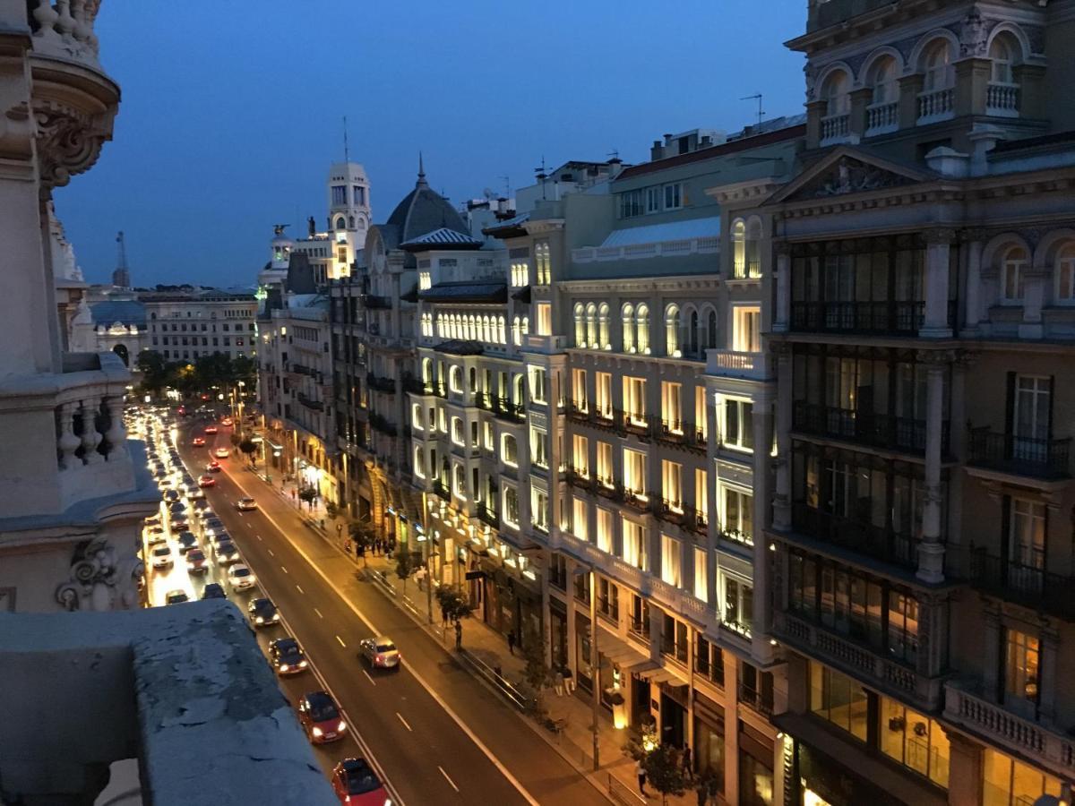 Apartamentos Felipe IV Plaza Mayor Madrid Exterior foto